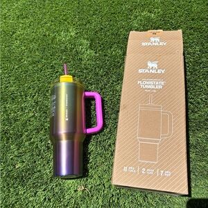 Stanley Iridescent Tumbler with Pink Handle